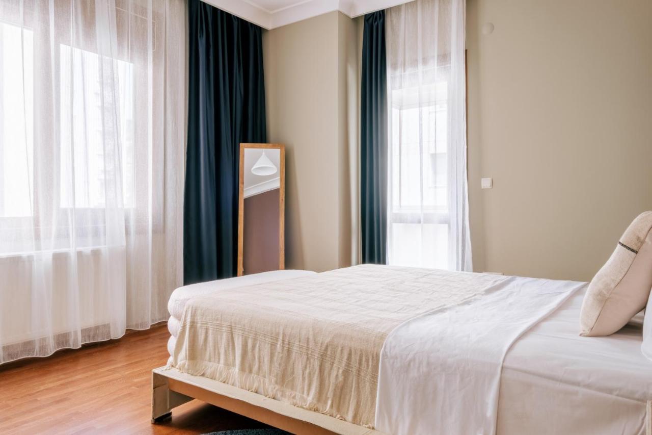 Apartament Stylish Retreat W Balcony 2 Min To Bagdat Ave Istanbul